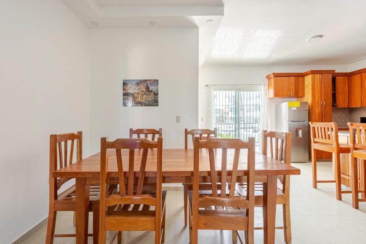 King Size Bed With Pool - Beachside 2 Bedroom Apartamento Punta Cana