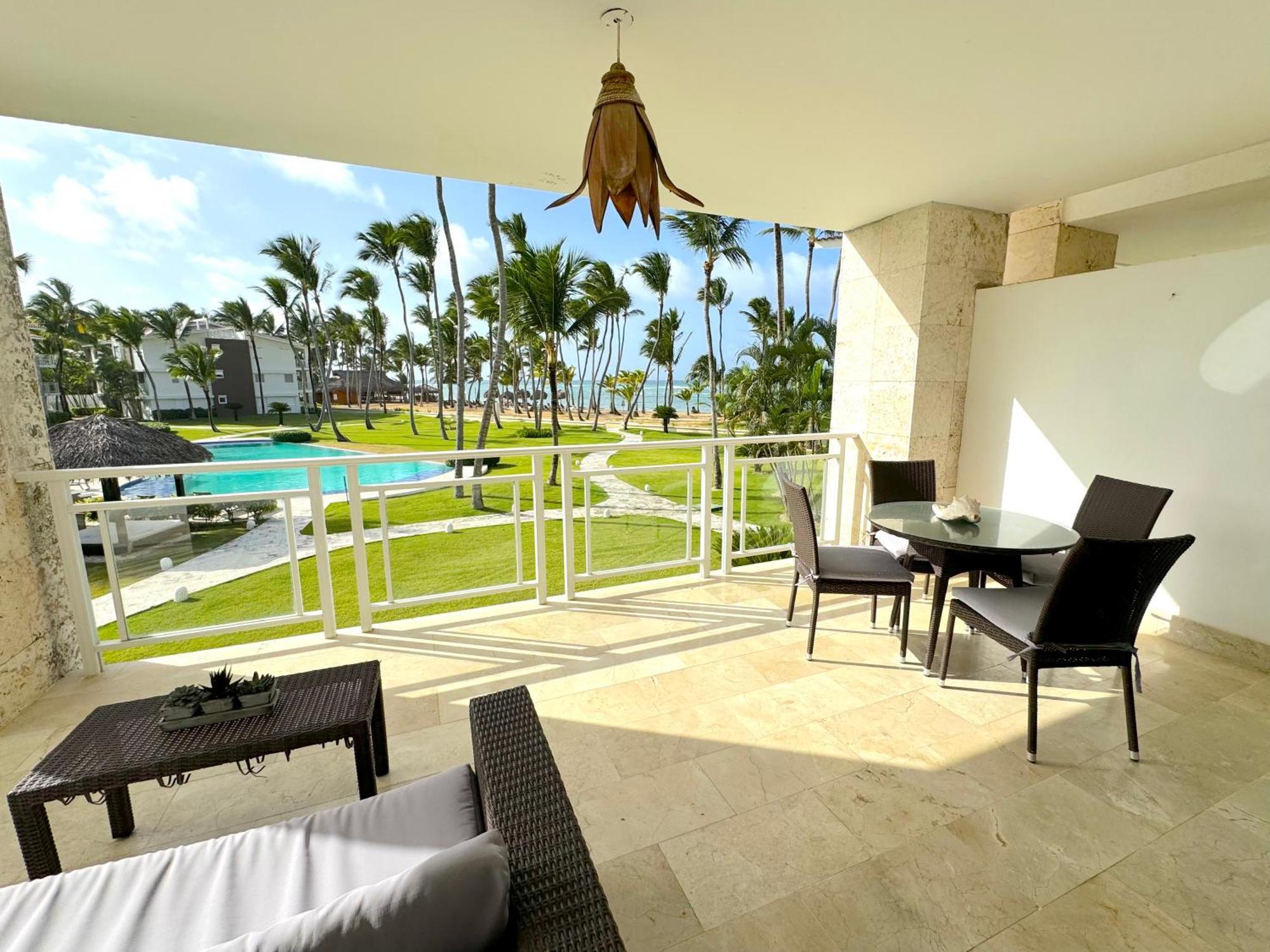 Apartamento Front By Playa Palmera Punta Cana