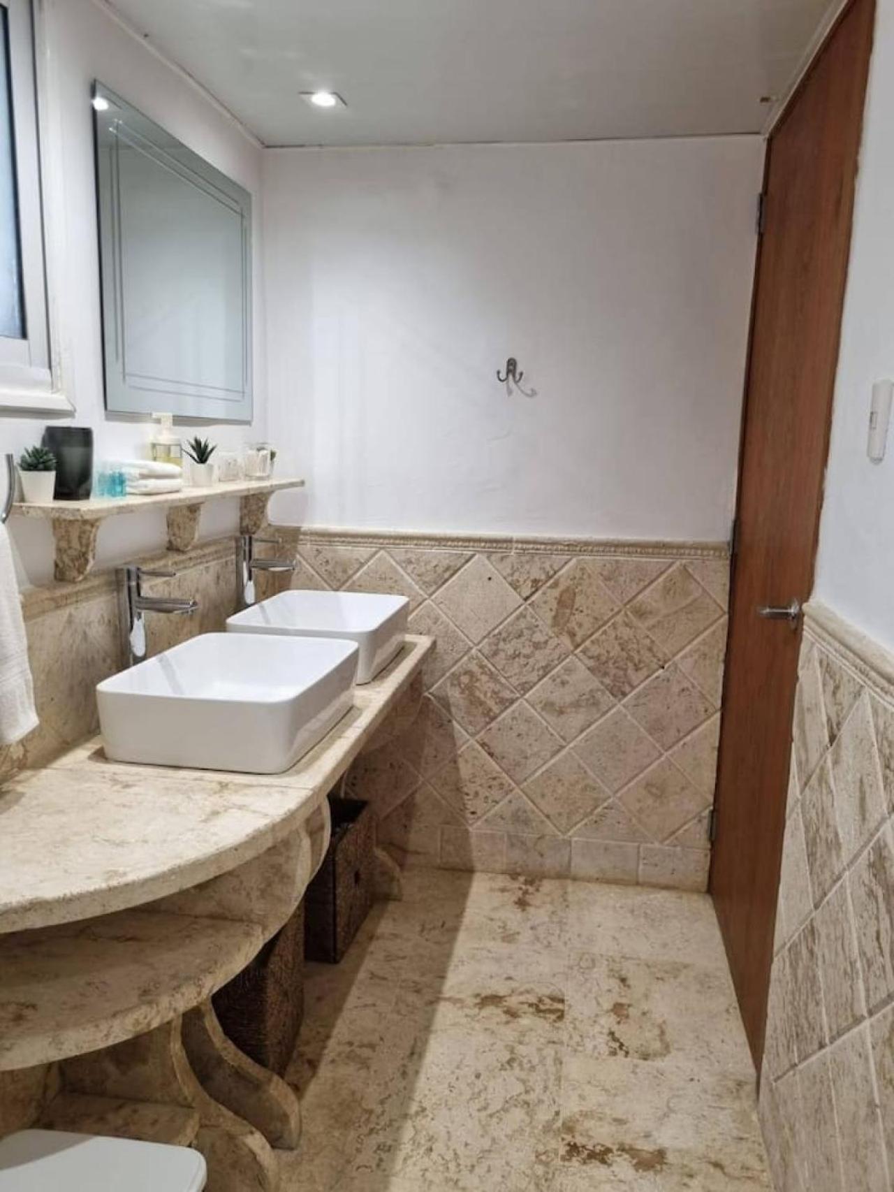 Сasa de vacaciones Beachfront 1br Escape - Stunning Views - Dr Paradise Punta Cana
