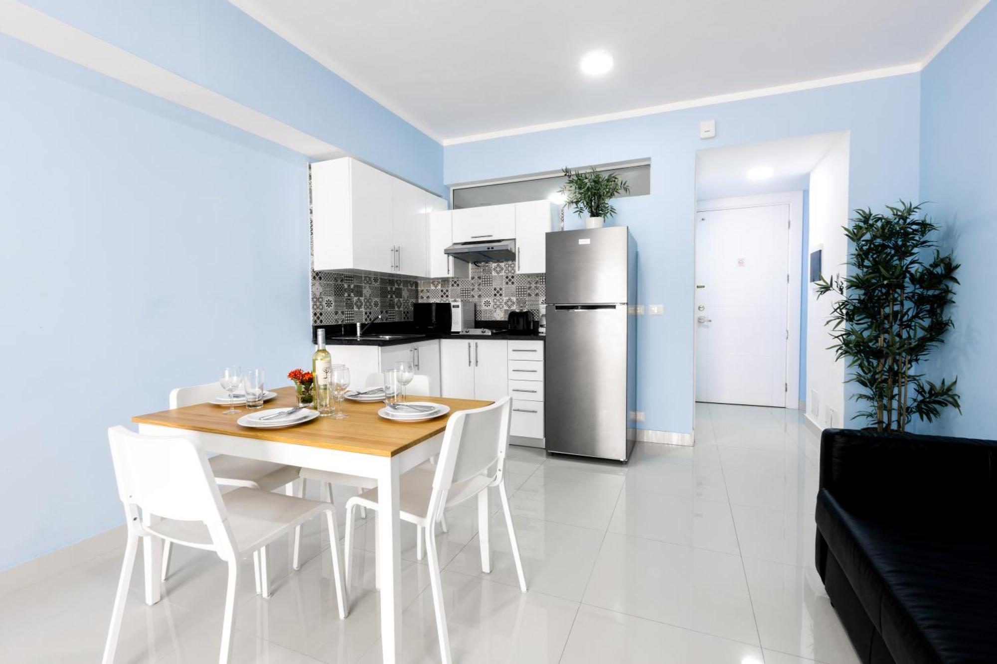 Apartahotel Ducassi Deluxe Playa Los Corales - Rooftop Pool, Restaurants And Beach Club 5*