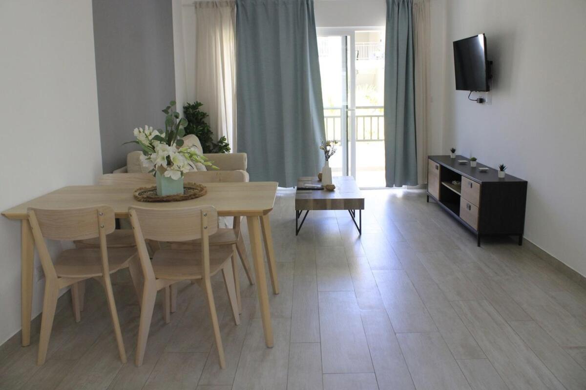 Modern Coral Village D204, And Comfort *