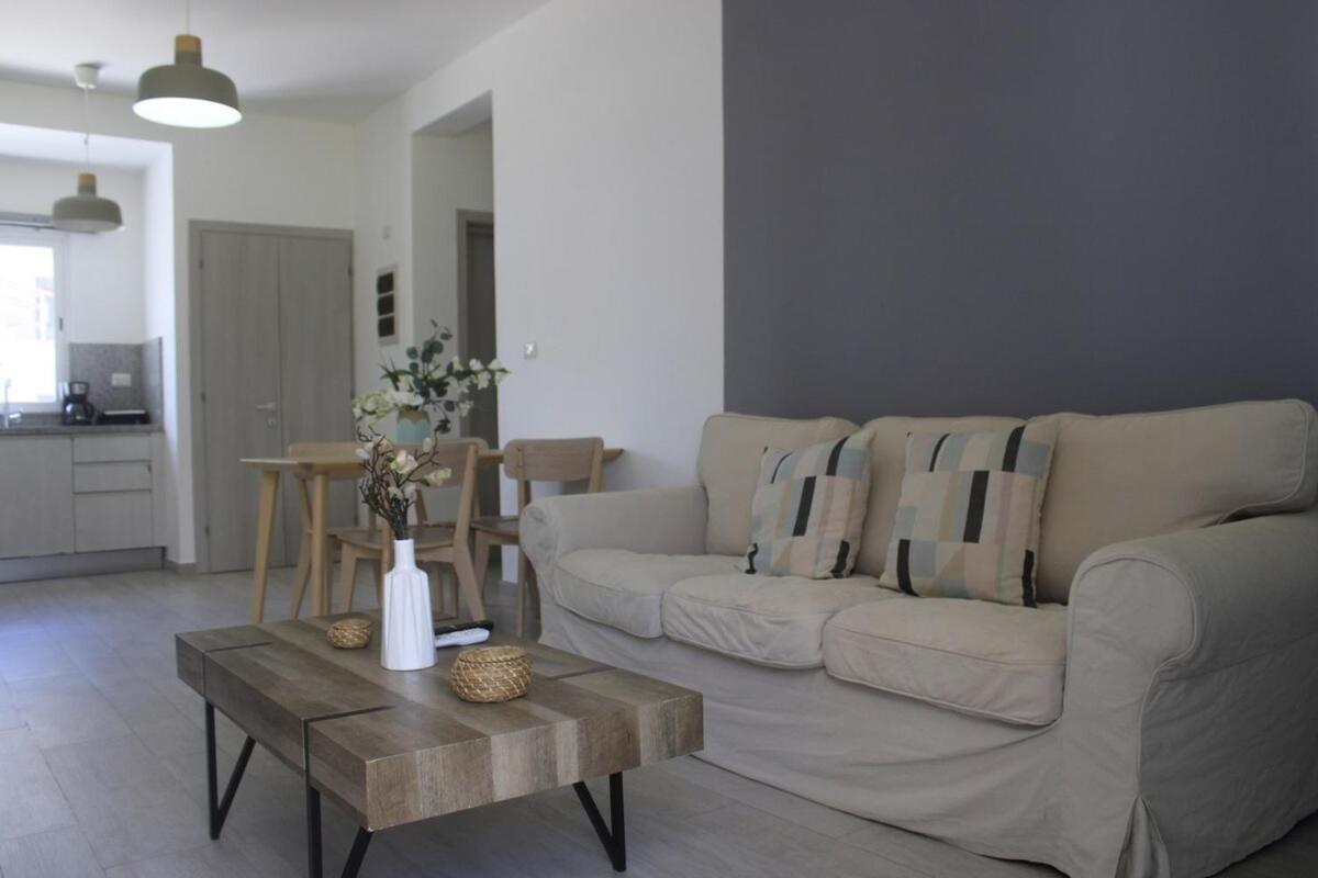 Modern Coral Village D204, And Comfort *