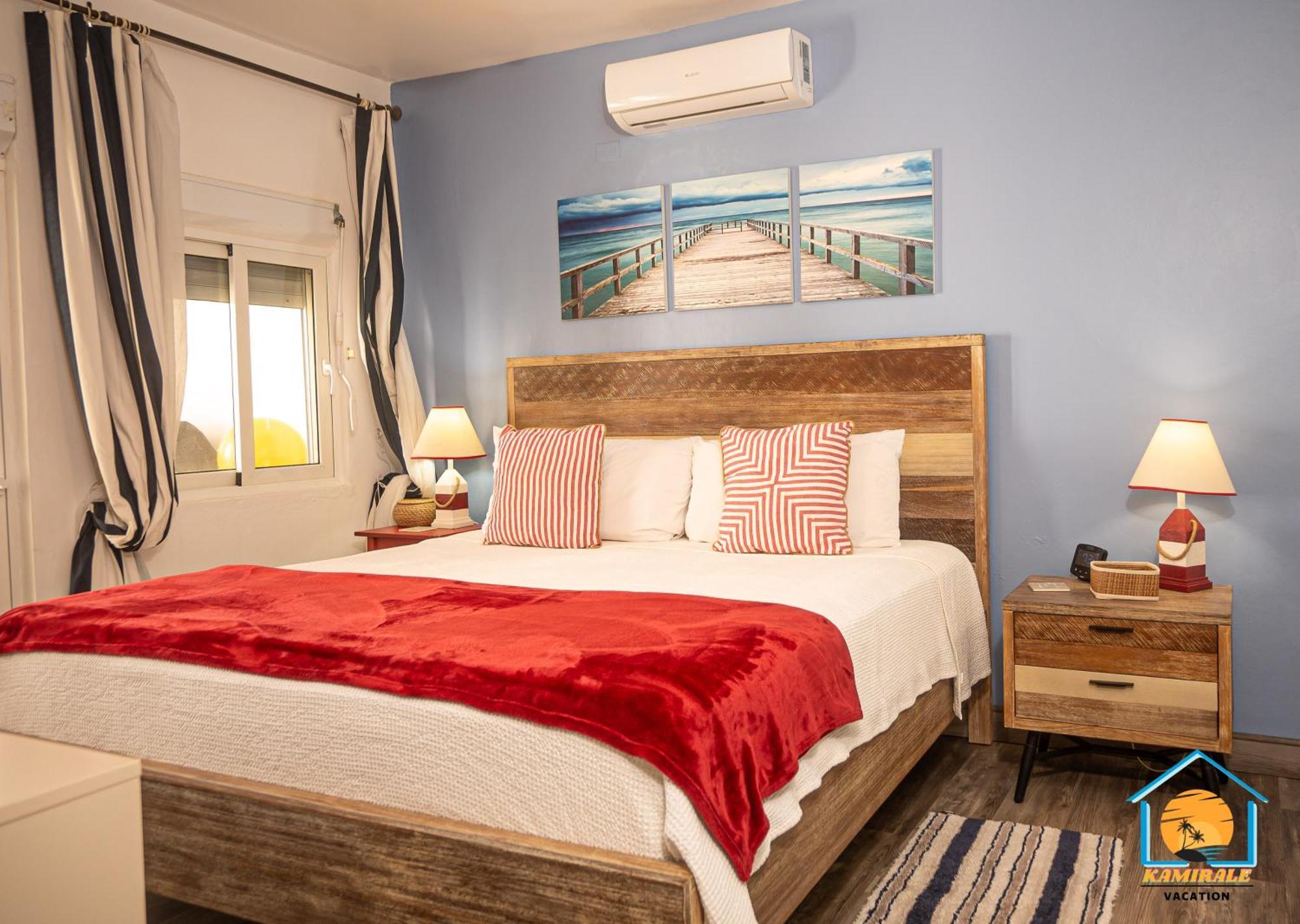 Stanza Mare 1 Bedroom 2br,3br On The *