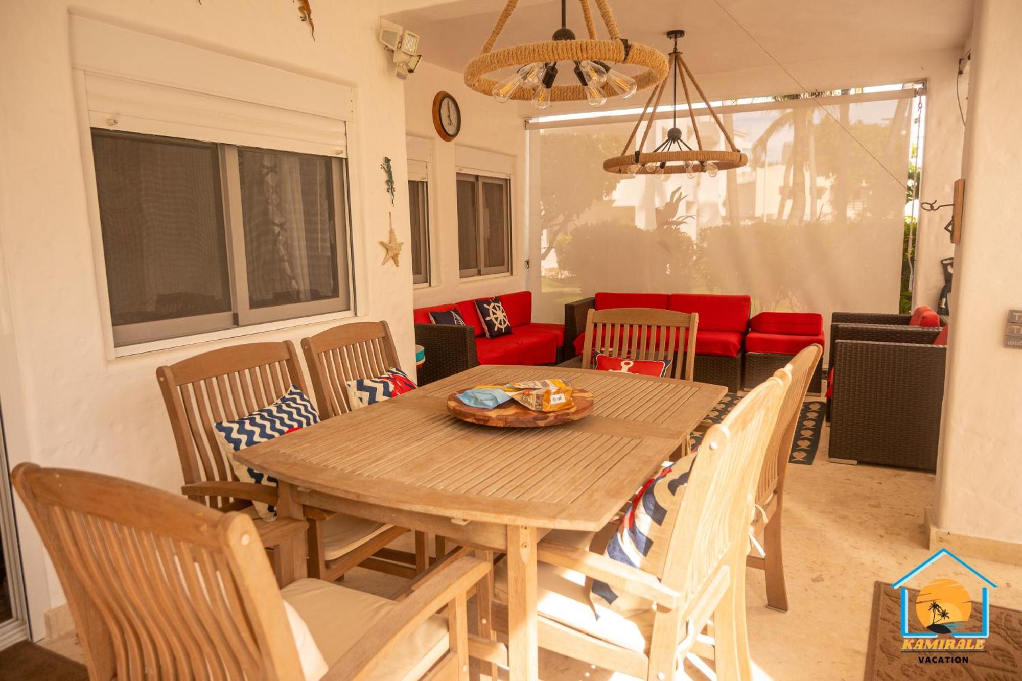 Stanza Mare 1 Bedroom 2br,3br On The