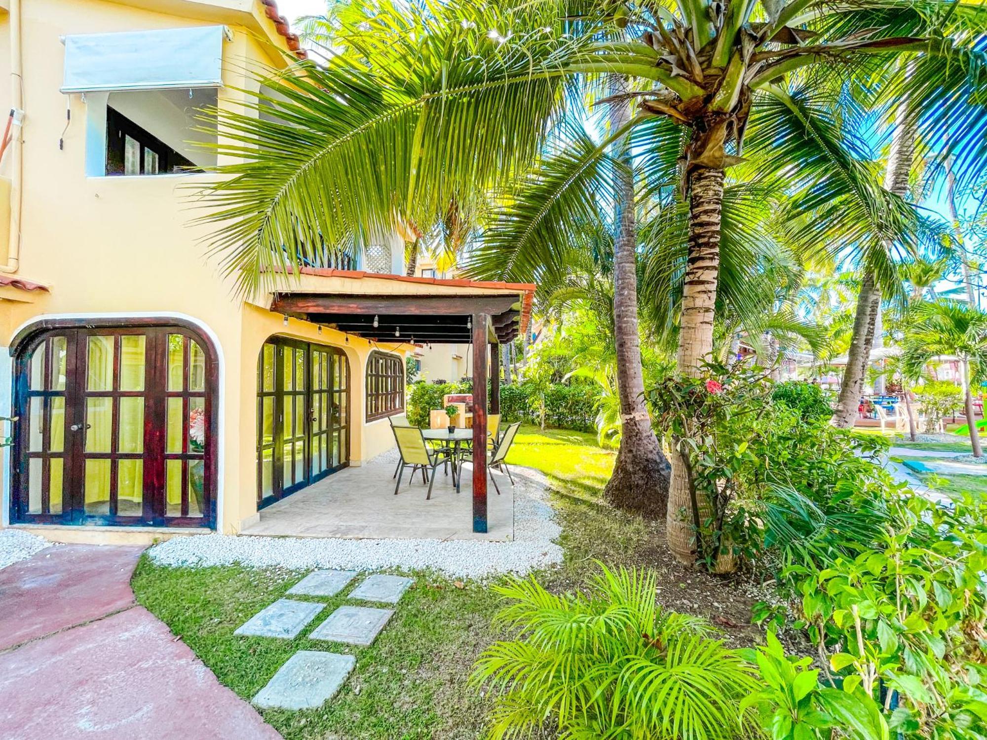 Hotel & Long Term Vacation Bavaro Club &