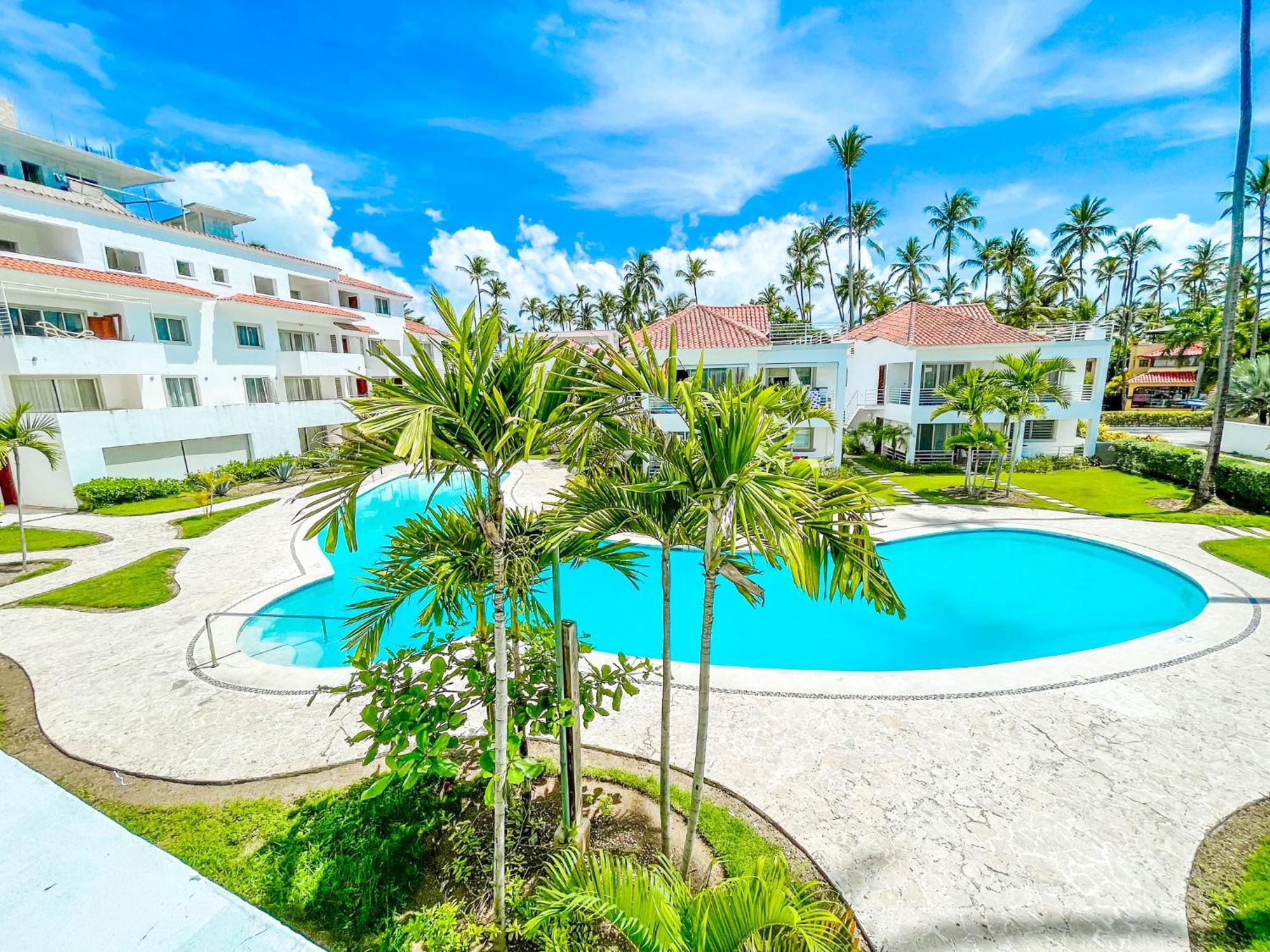 & Long Term Vacation Bavaro Club & Hotel 5*