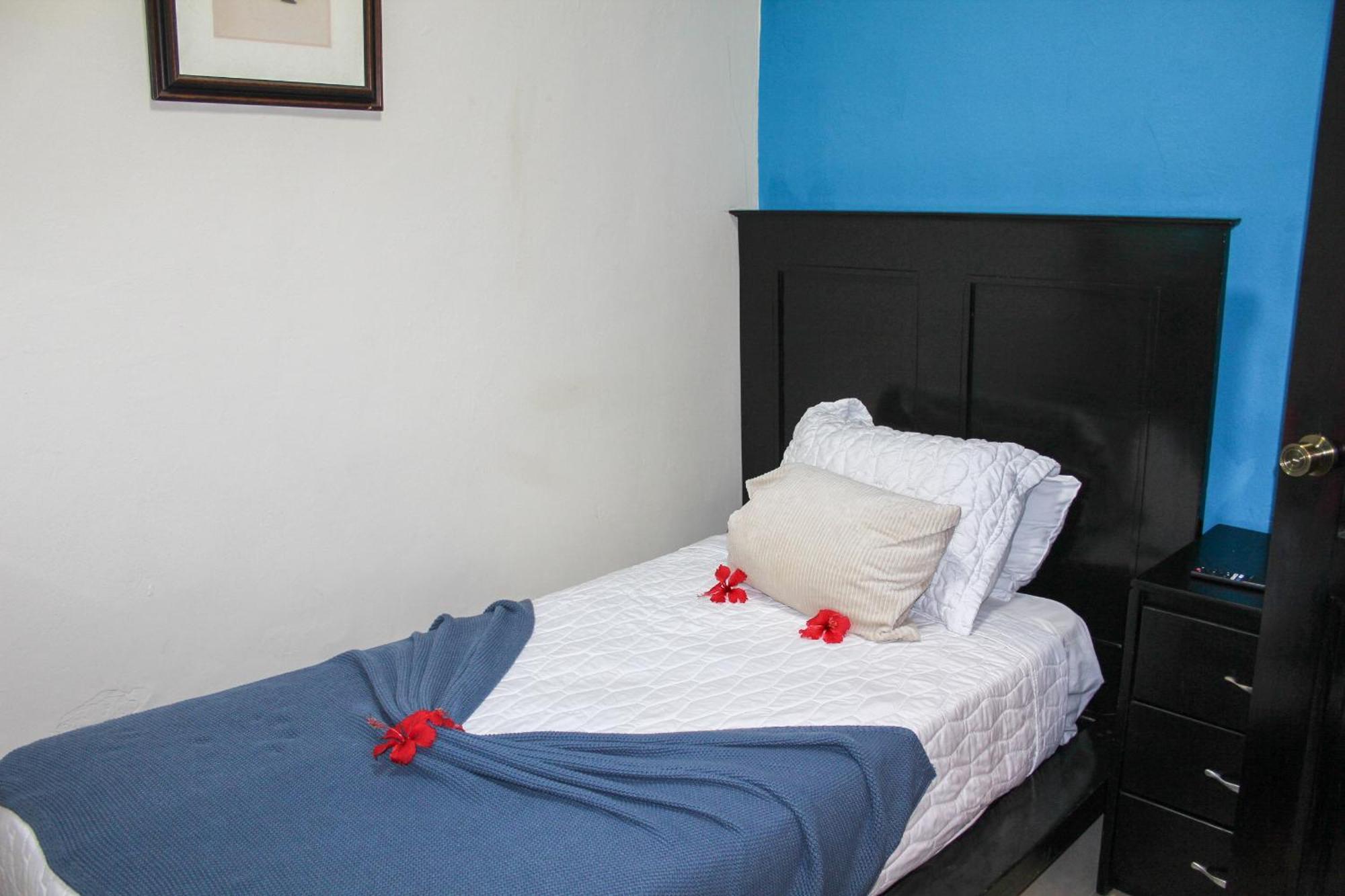 Hotel Plaza Brisas Mt 3*