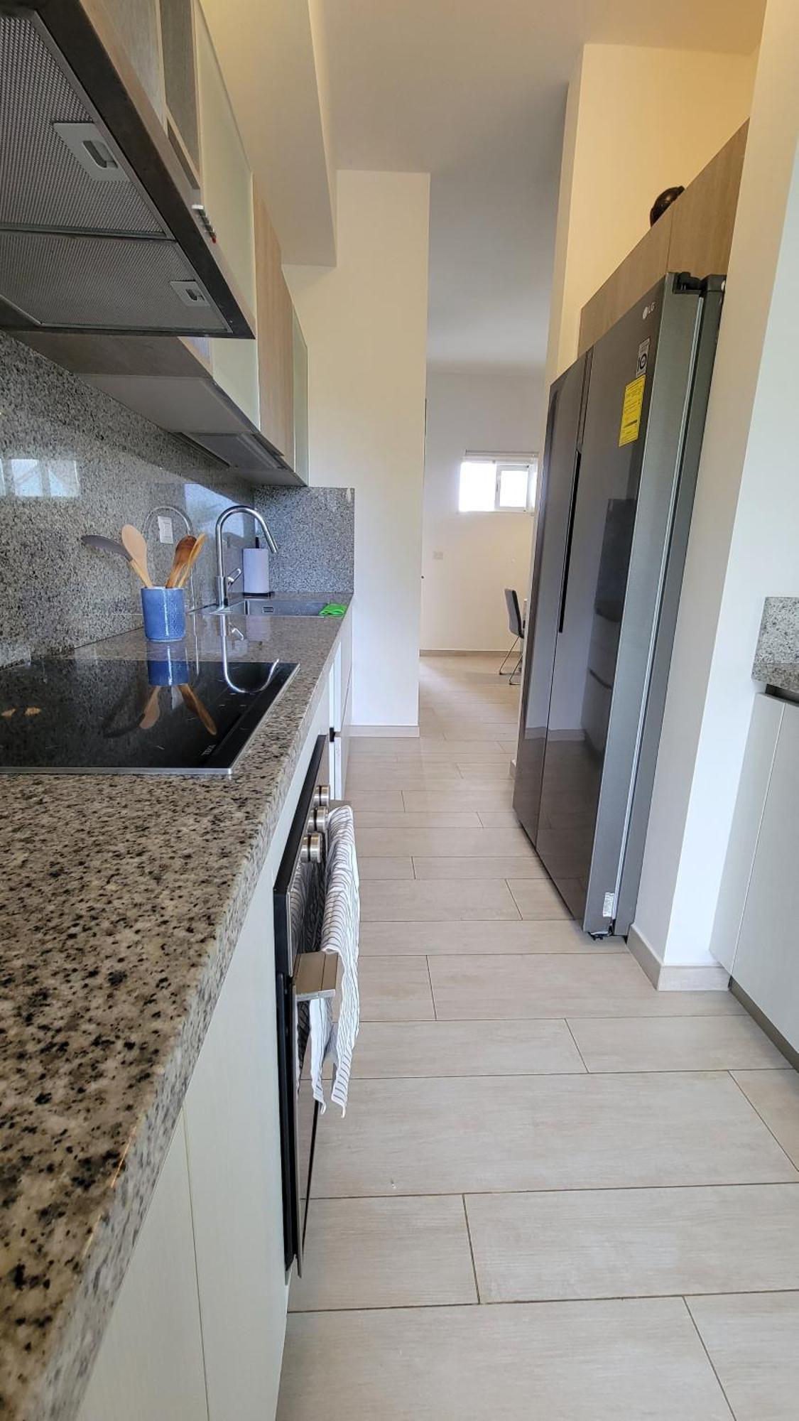 Apartment Modern 2bdr - Pool & Golf View *