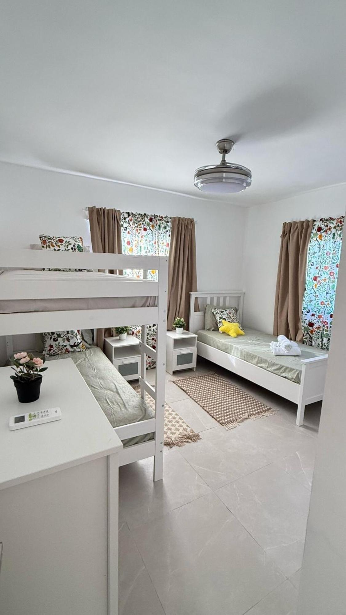 Modern Very Close To Downtown Apartamento