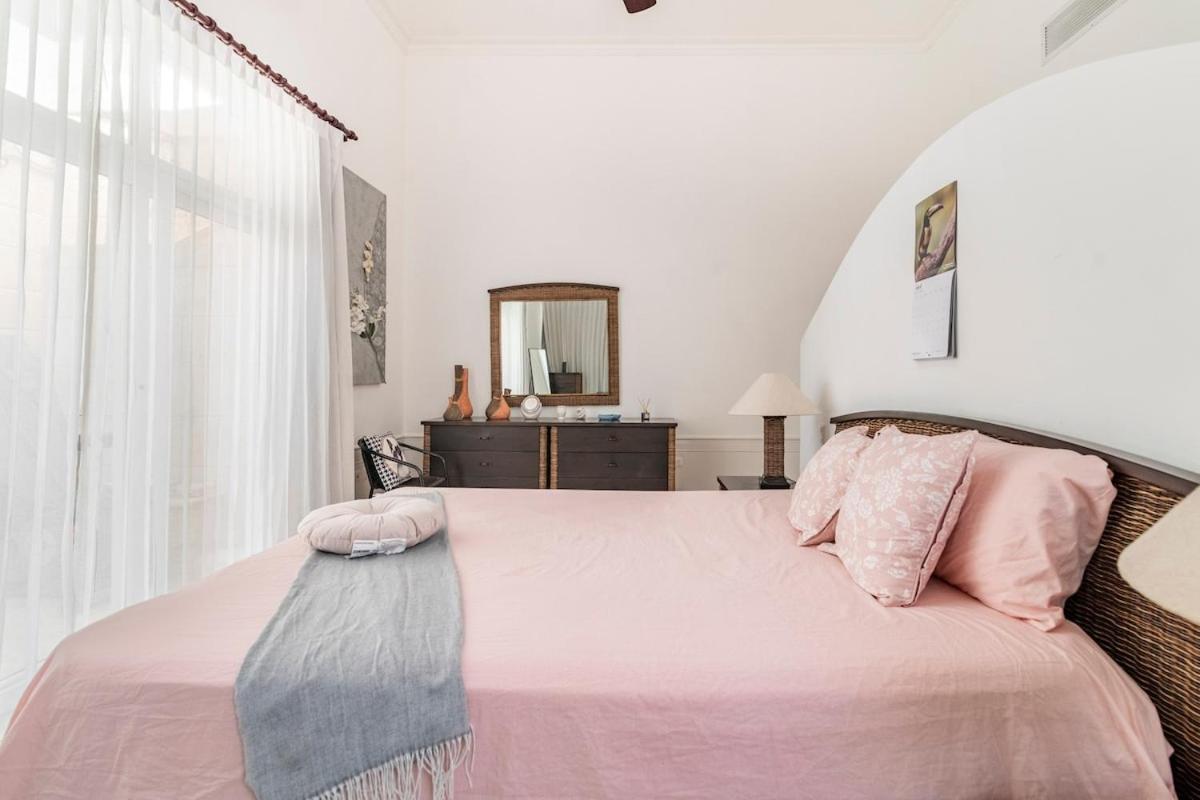 Villa Private With Pool & Golf View *