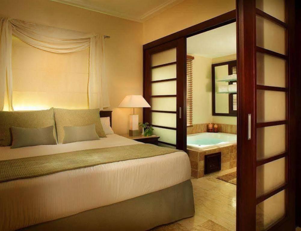 Paradisus Hotel 4*