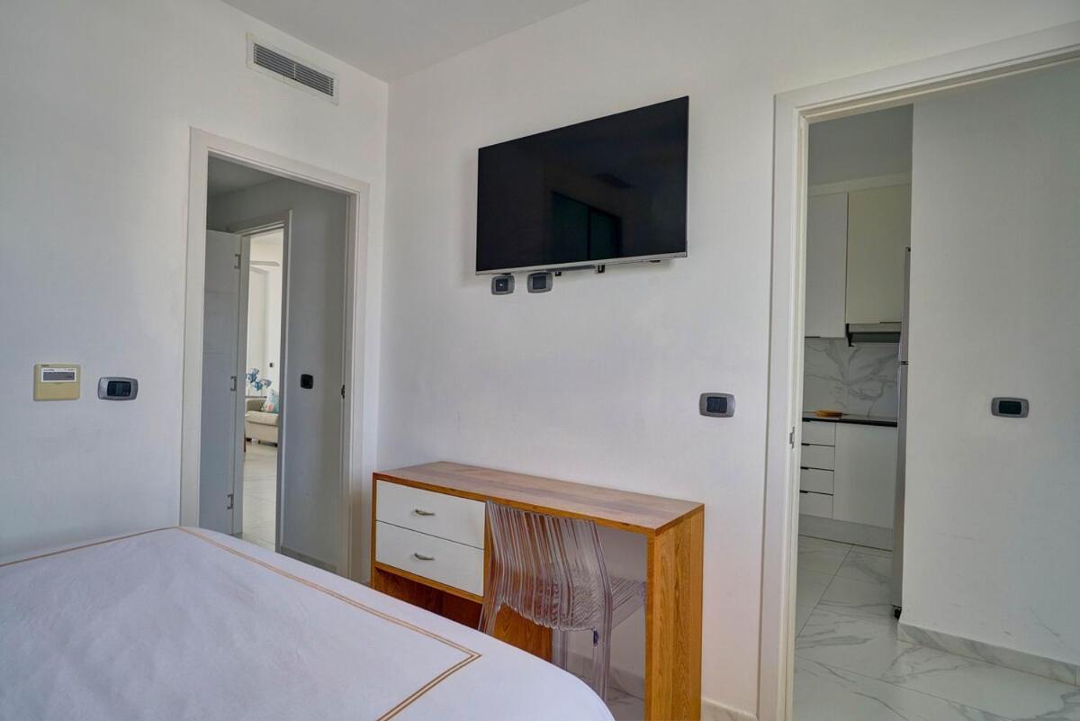 Luxury With Beach, Golf, Pool, Casino And Apartamento