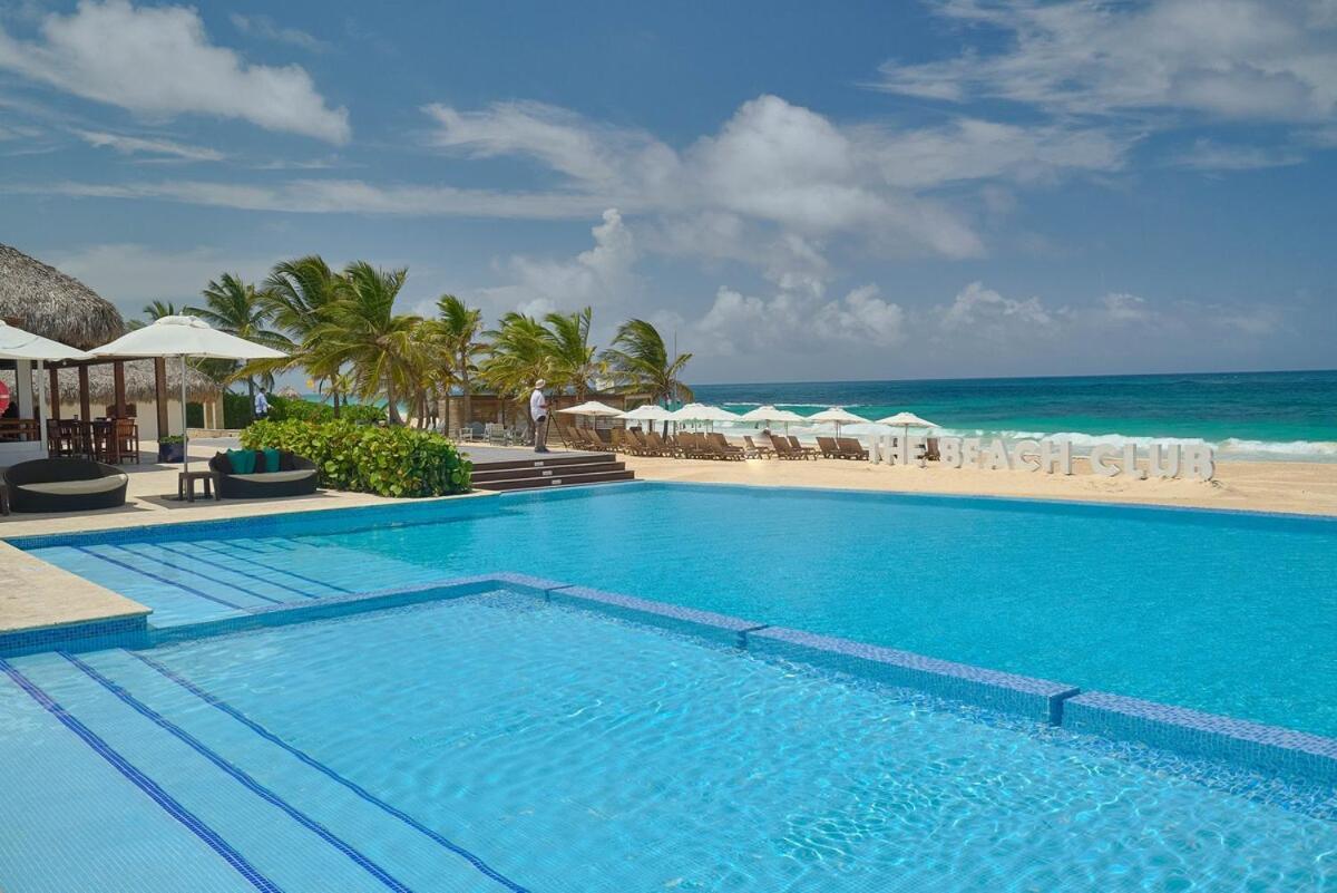 Luxury With Beach, Golf, Pool, Casino And Apartamento Punta Cana