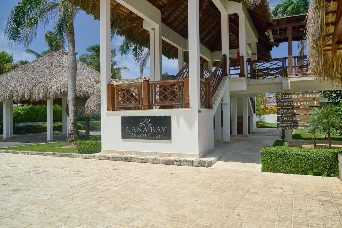Luxury With Beach, Golf, Pool, Casino And
