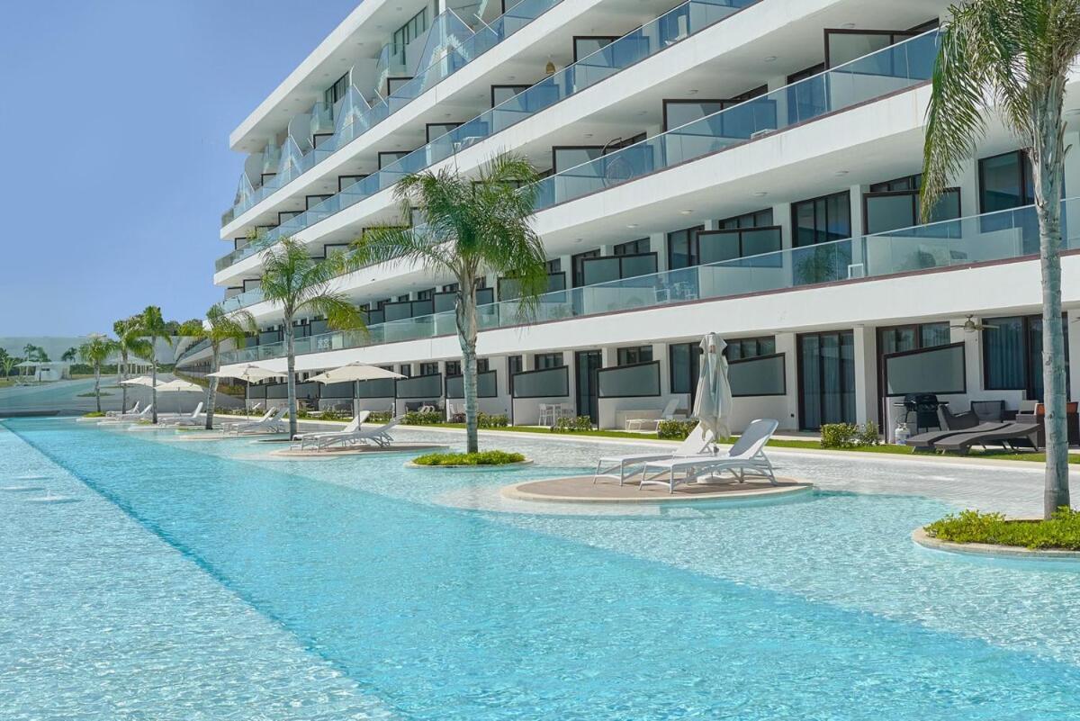 Luxury With Beach, Golf, Pool, Casino And Punta Cana