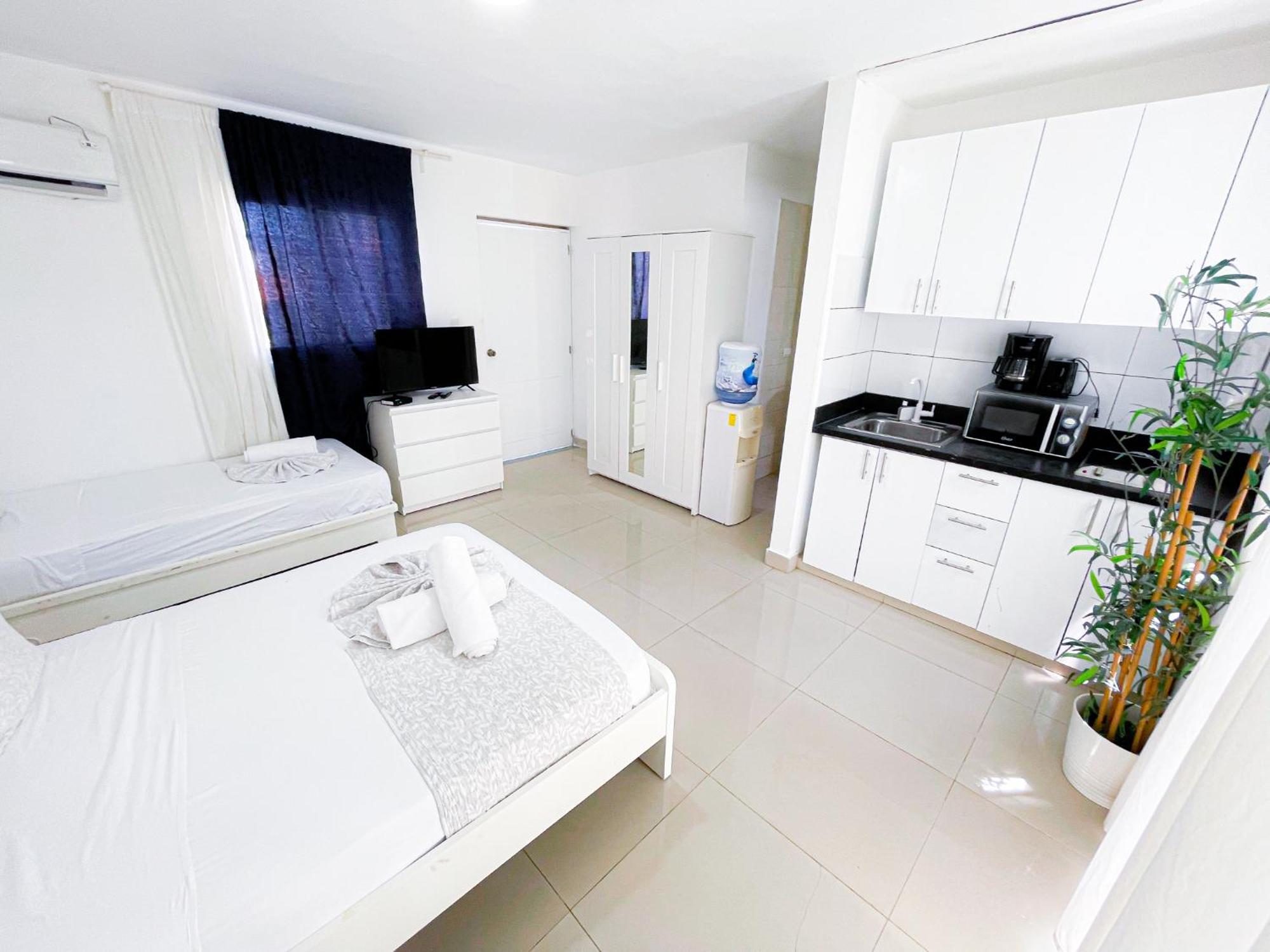 Caribbean Pool Vacation Wifi Club & 5* Punta Cana