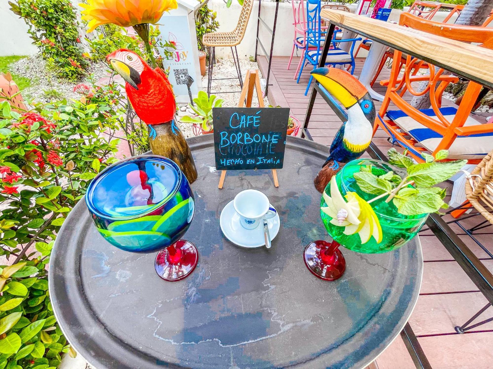 Caribbean Pool Vacation Wifi Club & 5* Punta Cana