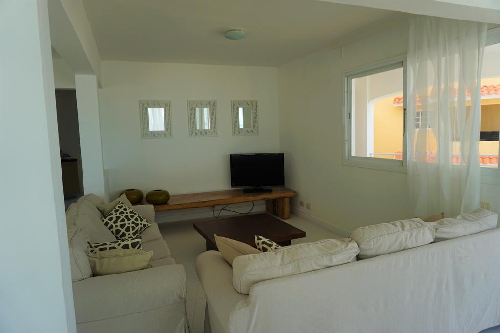 Caribbean Oreuga Apartment *