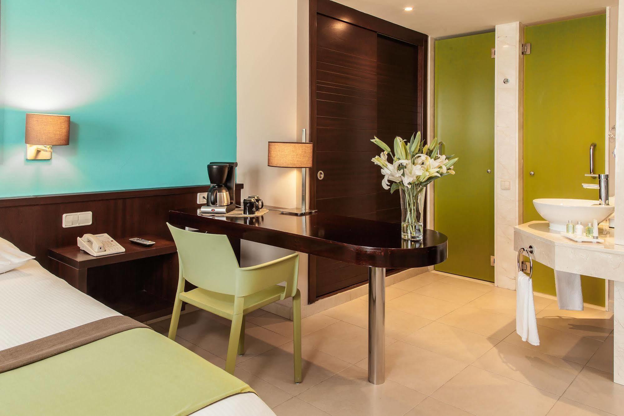 THe Punta Cana Business Center