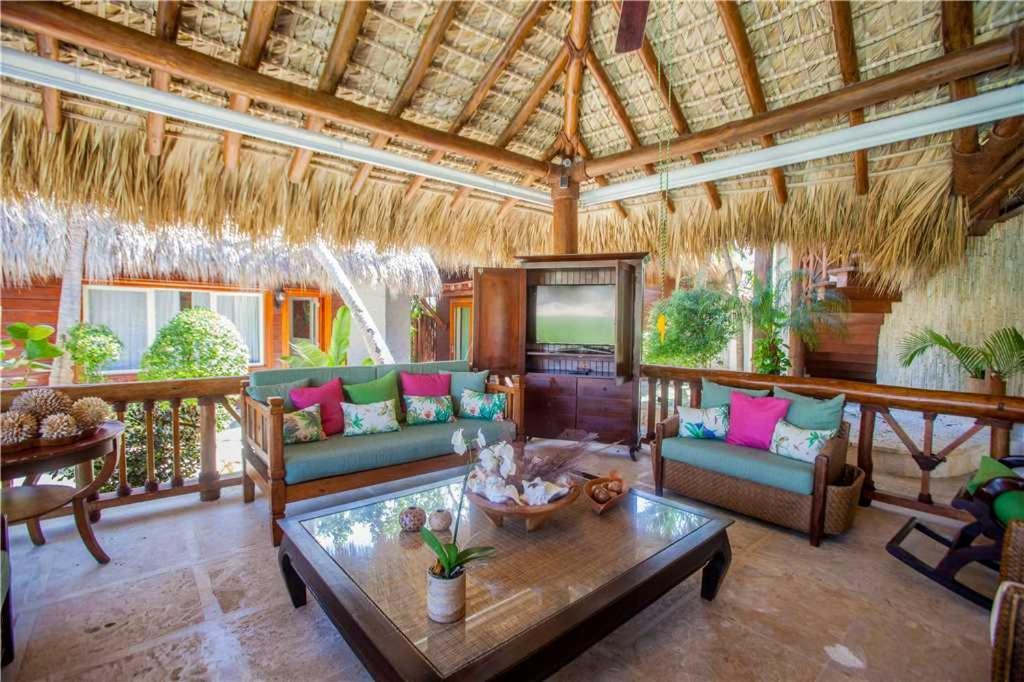 Caleton Cabana Holiday home