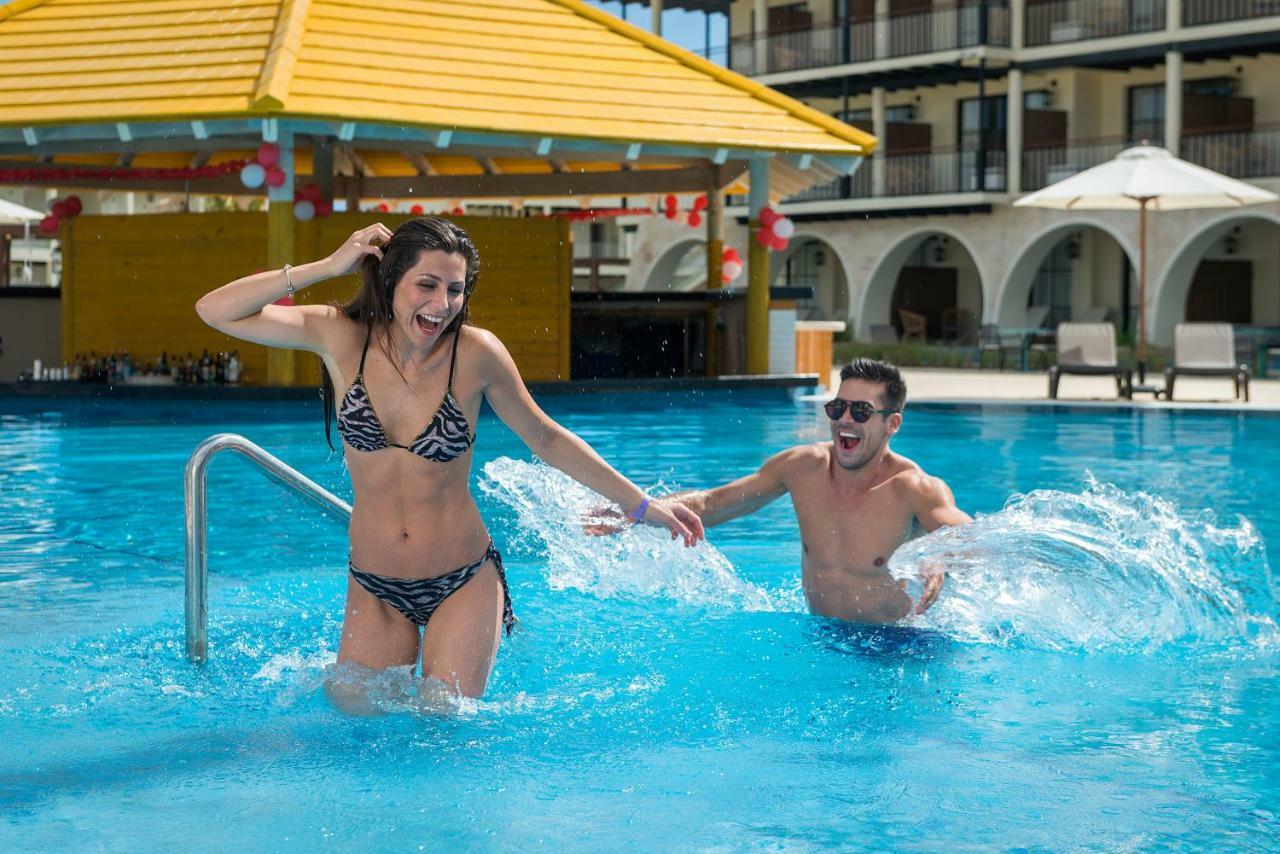 El Beso Adults Only At Ocean El Faro - Punta Cana