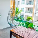 Beach Garden B2 Luxury Condo