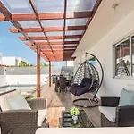 Eco-Friendly Tropical Villa 3Br 2B With Private Pool & Grill