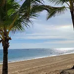 Coral Village Oasis Tropical Deluxe Condo-Walk To The Beach And Popular Attractions!!