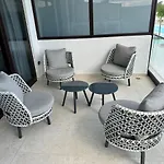 Apartamento, Cana Rock Star