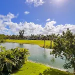 Golf & Lakeview Condo Near Beach
