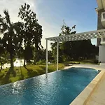 Golf & Lakeview Condo Near Beach
