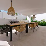 Fantastic Brand New Beach Condo