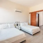 Tropical Villa With Picuzzi At Green Village Bca