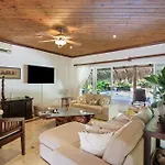 Luxury Villa On La Cana Golf Course With Pool, Jacuzzi, Cart & Maid