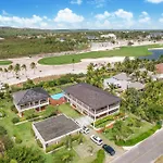 Luxury Ocean-View Villa With Private Pool & Golf Access, Dedicated Staff