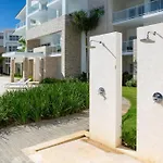 Paseo Playa Coral D-304