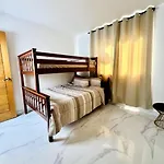 Cerca De Downtown Short And Long Stay