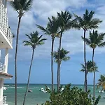 Blue Island Beachfront Apartment