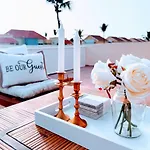 Rooftop, Pool View, Walk To Beach, Dining, Shops