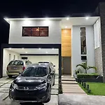 Tu Villa De Lujo En \