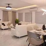 4 Bed Villa Private Pool 5Min To Beach
