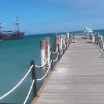 Cerca De La Playa Bella Luz A 6 Minutos Caminando Los Corales