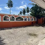 Cerca De La Playa Bella Luz A 6 Minutos Caminando Los Corales