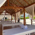 Oasis Punta Cana Central Los Corales