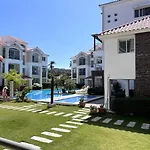 Jojo\'S Caribbean Retreat