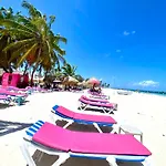 Two Beds Apartament Close To The Airport In Punta Cana Rd