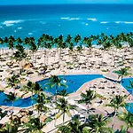 Sirenis Tropical Suites Casino And Aguagames