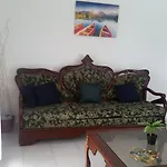 Boxy Villa Apart-Hotel