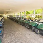 Cocotal Lake Village B102 - Golf Gated Community, Free Wi-Fi