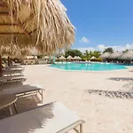 Cocotal Lake Village B102 - Golf Gated Community, Free Wi-Fi
